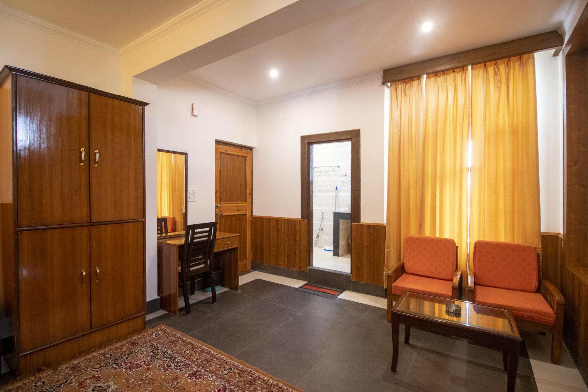 Wow Stayz2 Hotel The Lodge Dharamshala Exterior foto