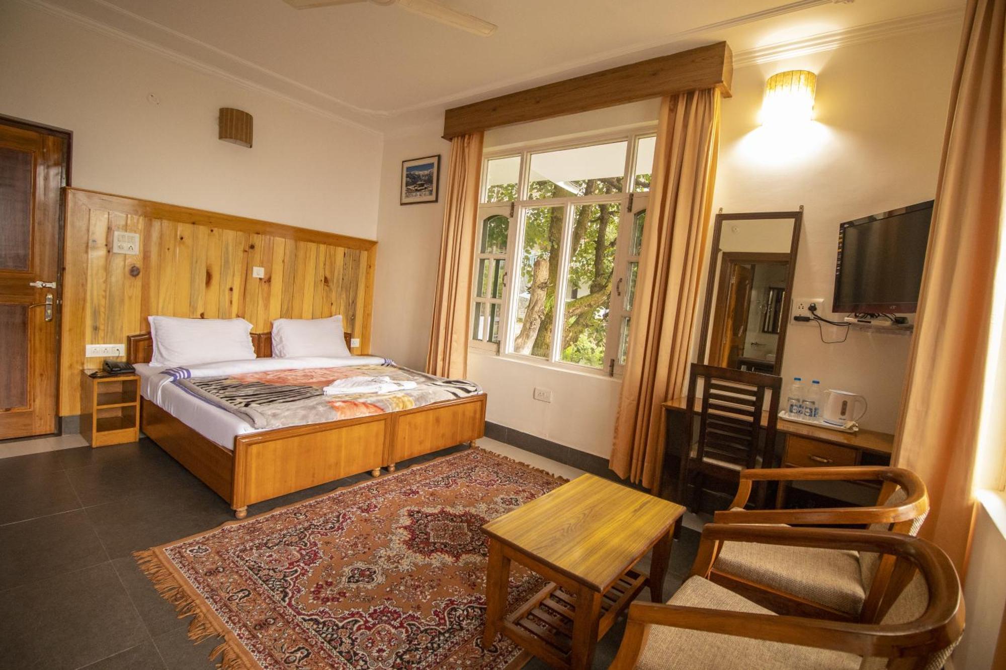 Wow Stayz2 Hotel The Lodge Dharamshala Exterior foto
